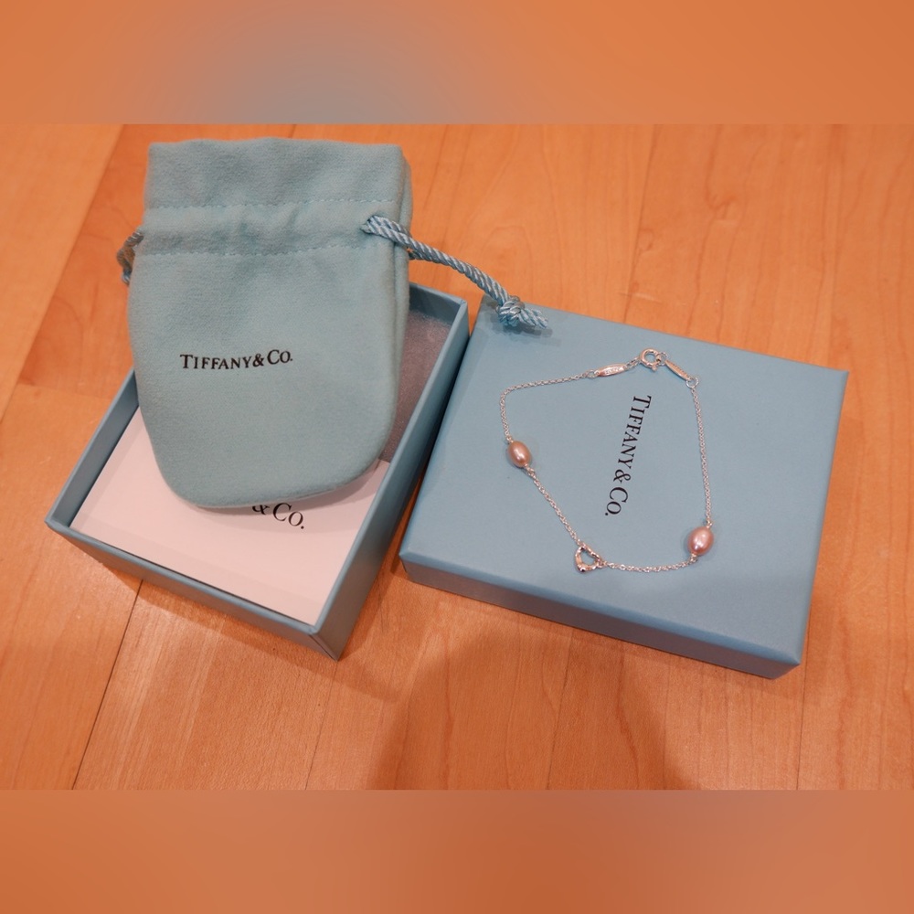 Tiffany & Co. Elsa Peretti Pearls by the Yard Open Heart Bracelet
